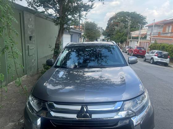 MITSUBISHI OUTLANDER 2.0 COMFORT 16V GASOLINA 4P AUTOMÁTICO